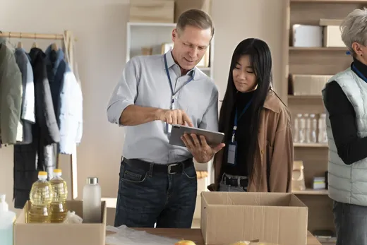 CRM Retail: Bagaimana Brand Bisa Jualan Lebih Cerdas?